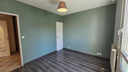 Location Appartement Chamalières - Photo 2