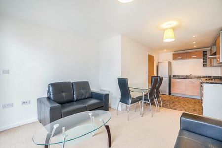 1 bedroom apartment to rent Pioneer House, 1C Elmira Way, Salford, M5 - Photo 2