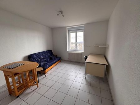 Location Appartement 1 pièce 22m² ST ETIENNE 42000 - Photo 2