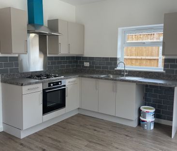 Beresford Road, Poole - Photo 1