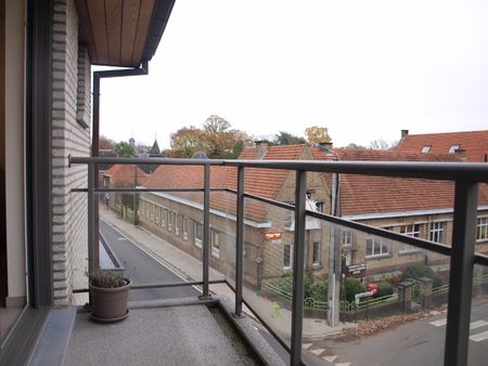 Appartement met 2 slaapkamers en garage te huur nabij Anzegem - Photo 2