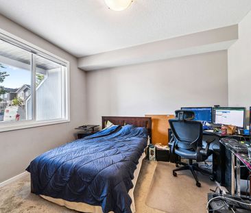 90 Redstone Way Northeast, Calgary - Photo 2