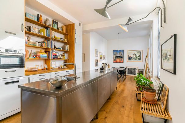 Appartement te huur: Stationsweg 64 2515 BP Den Haag - Photo 1