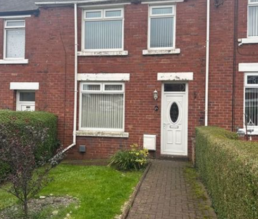 3 bedroom terraced house to rent - Photo 5