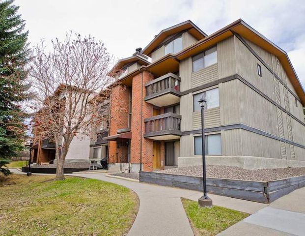 TrailsEdge | 7301 4A Street SW, Calgary - Photo 1