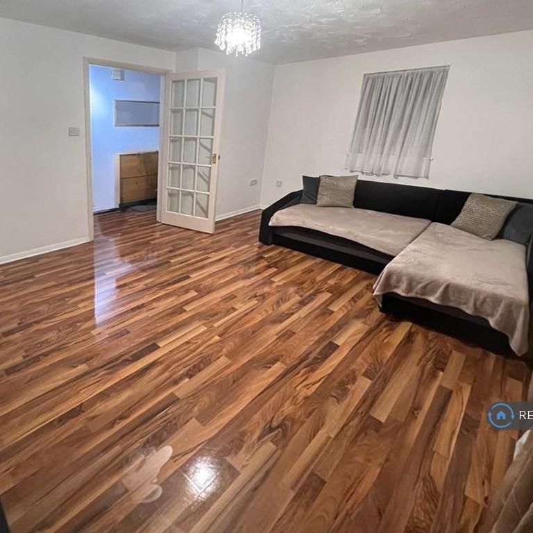 2 bedroom maisonette to rent - Photo 1