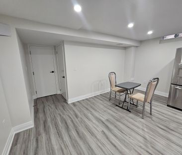 For Lease - 17 Dragonfly Crescent, Toronto, Ontario - Photo 1