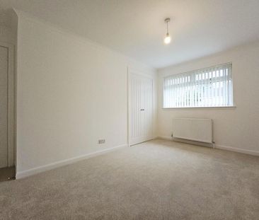 3 bedroom detached bungalow to rent - Photo 6