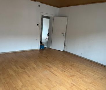 2,5 Zimmer Wohnung in Duisburg Hochfeld Nähe Bethesda Krankenhaus - Foto 1