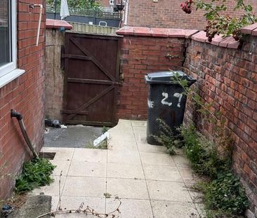 3 bedroom terraced house to rent - Photo 3