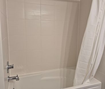 For Lease - 35 Brian Peck Crescent Unit# 613, Toronto, Ontario - Photo 5