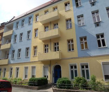 Kleine Single-Wohnung im san. Altbau ***Laminat***Dusche***offene K... - Photo 1