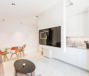 Excellent 1 Bedroom apartment for rent in Hispanoamérica, Madrid - Photo 6