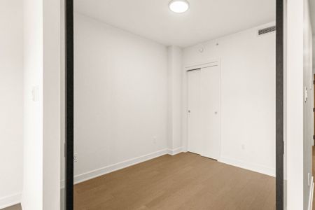 1518 Rue Sherbrooke O., #922 - Photo 2