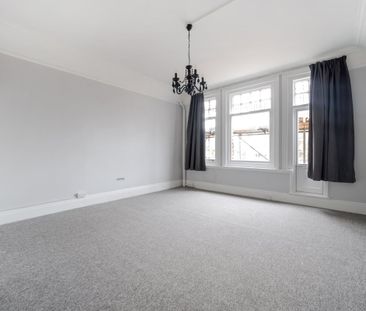 flat to rent - Photo 3