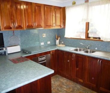 Frankston North - Photo 6