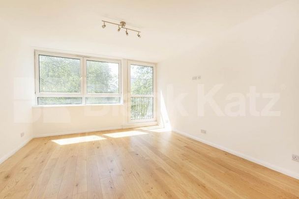 Recently refurbished split level two double bed flat mins to Euston & UCL - Photo 1