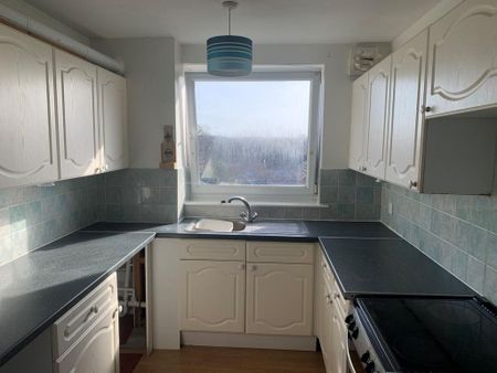 2 bedroom apartment to rent - Photo 4