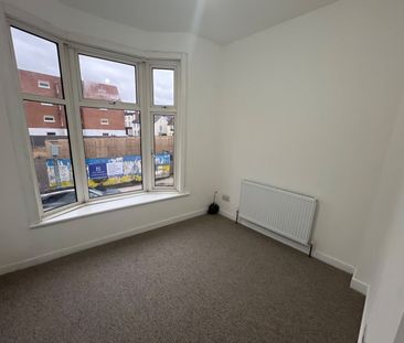 3 Bed Maisonette, Crown Street, RG1 - Photo 2