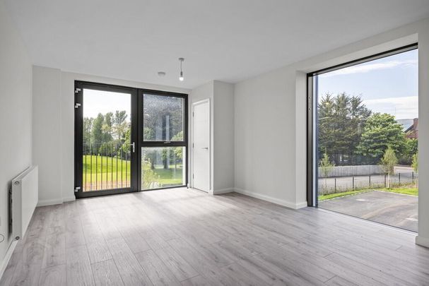 Apt 31, 1 Kings Hall Road, Belfast, BT9 6ZA - Photo 1