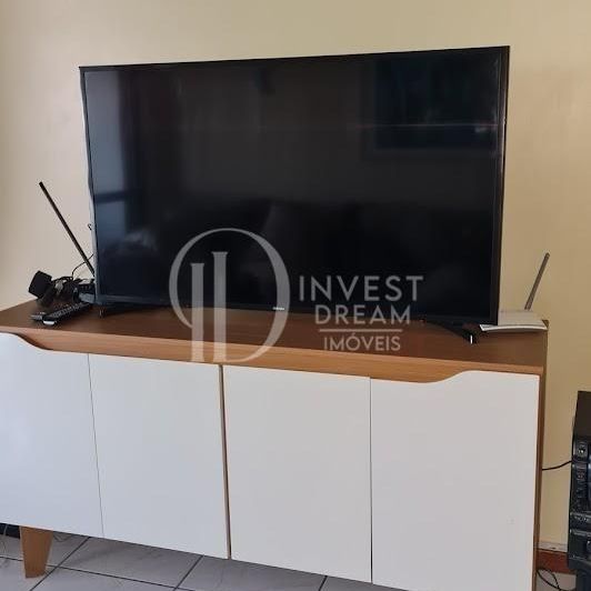Imoveis - Em Meia Praia - Foto 1