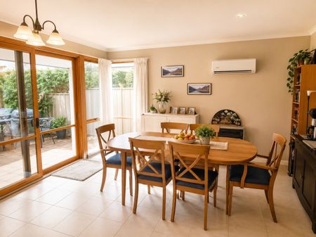 3 Bedroom Home - Photo 2