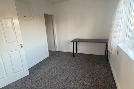 Warren Road - Photo 2