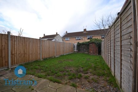 2 bed Mid Terraced House for Rent - Photo 5