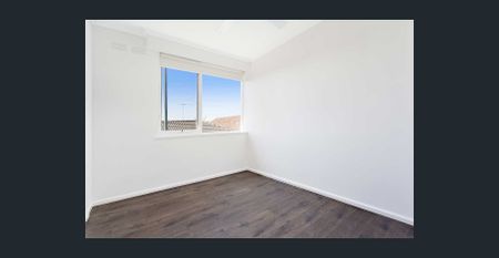 Exceptionally Sized & Positioned Two Bedroom Apartment | FLARE REAL ESTATE - Photo 2