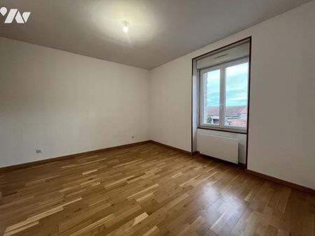 BERRU - Appartement de Type 3 en duplex avec terrasse et 2 places de parking - Photo 5