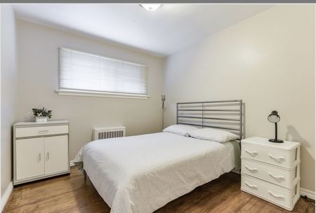 For Lease - Main 30 Ivordale Crescent Unit# Main, Toronto, Ontario - Photo 4