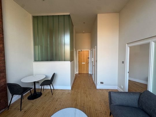 1 Bed Flat, Centaur House, LS1 - Photo 1