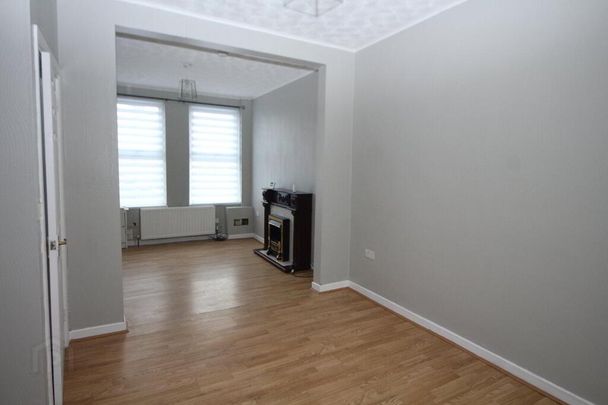 26 Nelson Street, Carrickfergus, BT38 8AR - Photo 1