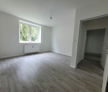 Frisch renoviert – 3-Zimmer-Wohnung! - Foto 2