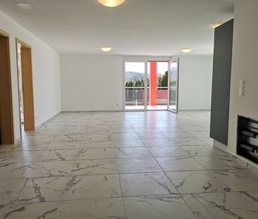 Magnifique appartement de 4,5 pièces avec terrasse et véranda, jard... - Photo 4