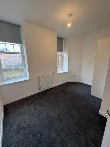 2 Bed Flat, Edwin House, E13 - Photo 2