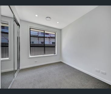 3A Rowcliff Circuit, Lochinvar, NSW 2321 - Photo 4