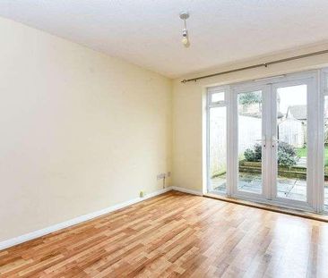 Holly Close, Bicester, OX26 - Photo 2