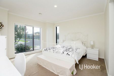 1 Lorne Way, Point Cook VIC, Belconnen - Photo 5