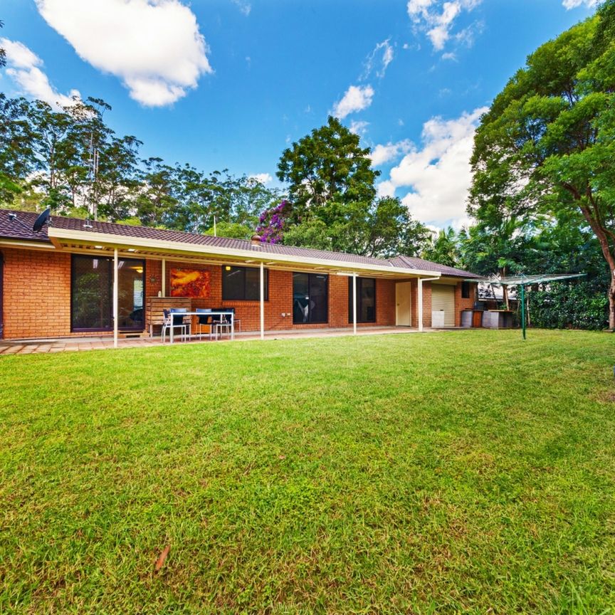 Immaculately presented single level home - Photo 1