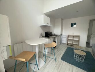 Location Appartement 2 pièces 37 m2 à Saint-Quentin - Photo 2