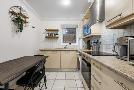 Room in a Shared Flat, Campbell Road, E3 - Photo 5