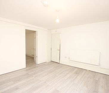 Mill Road, Kettering, Northants, NN16 - Photo 2