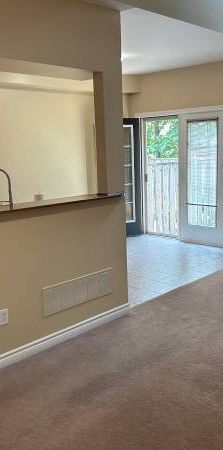 Downtown Burlington Townhome for Lease - Photo 1