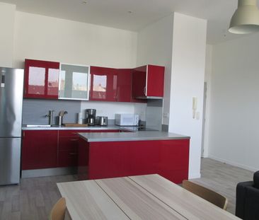Location Appartement 2 pièces 47m² ORLEANS 45000 - Photo 4