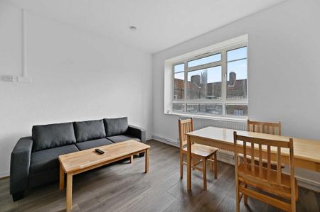 4 bedroom flat to rent - Photo 3