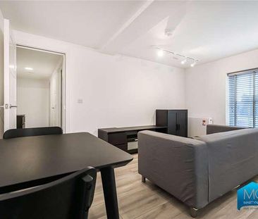 High Street, Barnet, EN5 - Photo 2