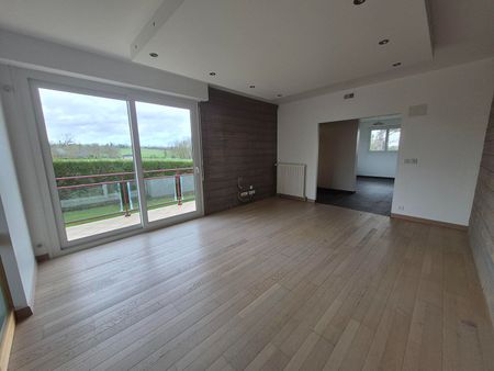 Location Maison 5 pièces 142m² COMBOURG 35270 - Photo 2