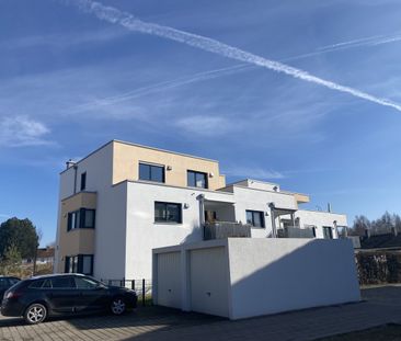 Tolle Neubau Penthouse-Wohnung mit traumhafter Dachterrasse, Einbau... - Photo 1