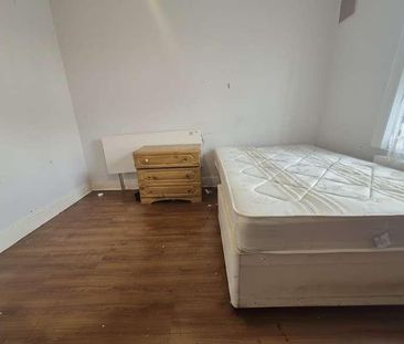 Valentine Road, Harrow, HA2 - Photo 2